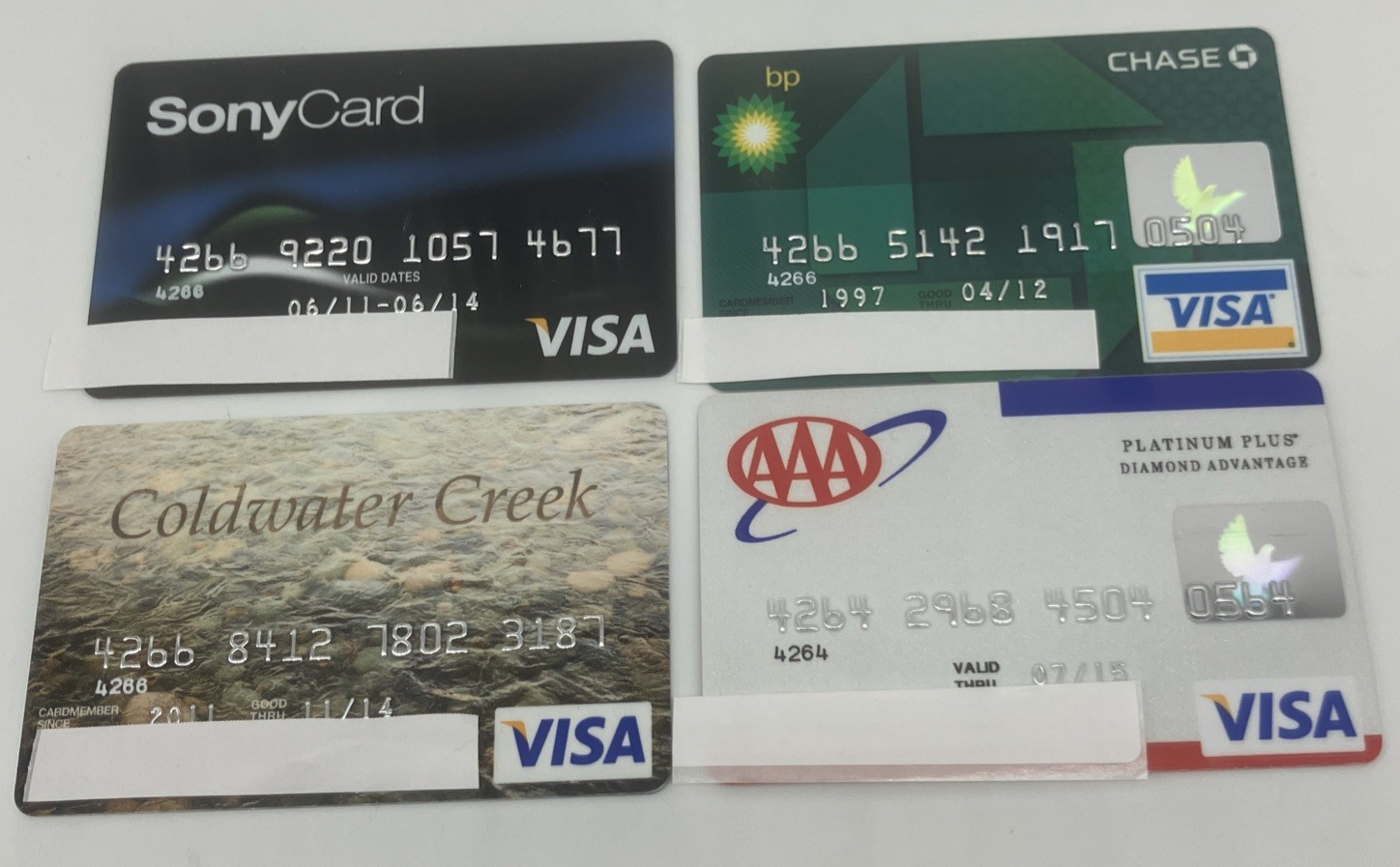 Lot Of 4 Expired Credit Cards For Collectors -  Visa Debit (9209)