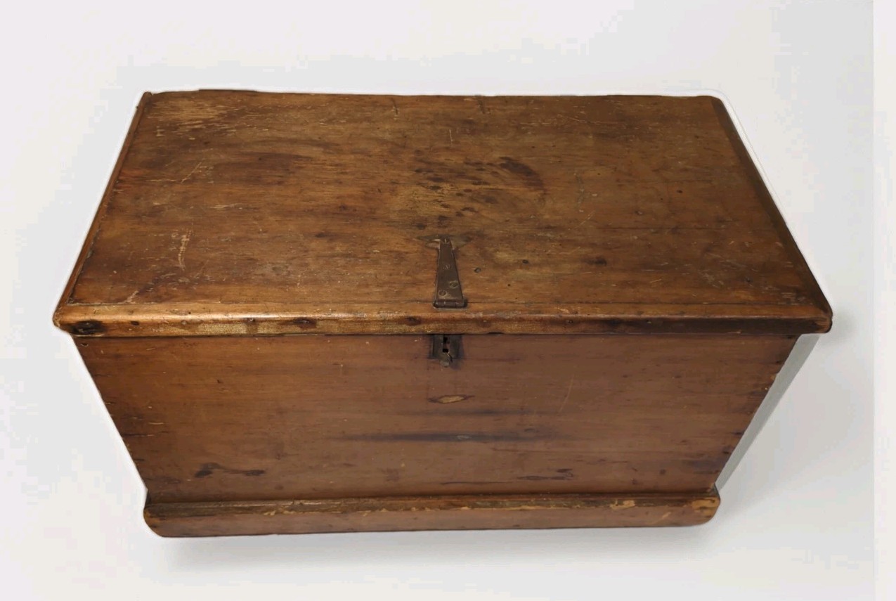 Antique Wood Carpenters Trunk Tool Box Seamans Chest Box Tray Vtg Primitive Farm