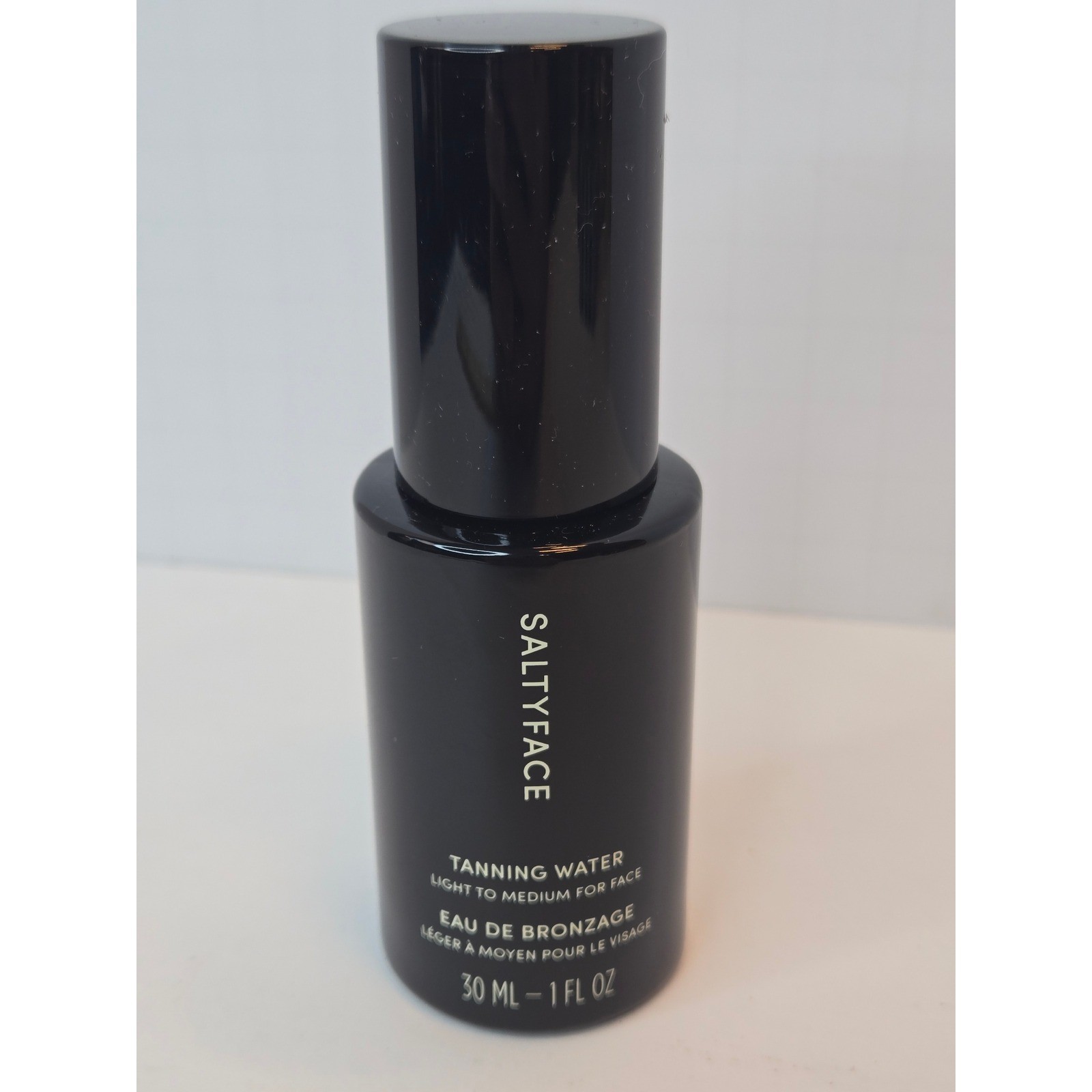 Saltyface Tanning Water Light to Medium for Face Sunless Bronzing Mist 30ml 1oz