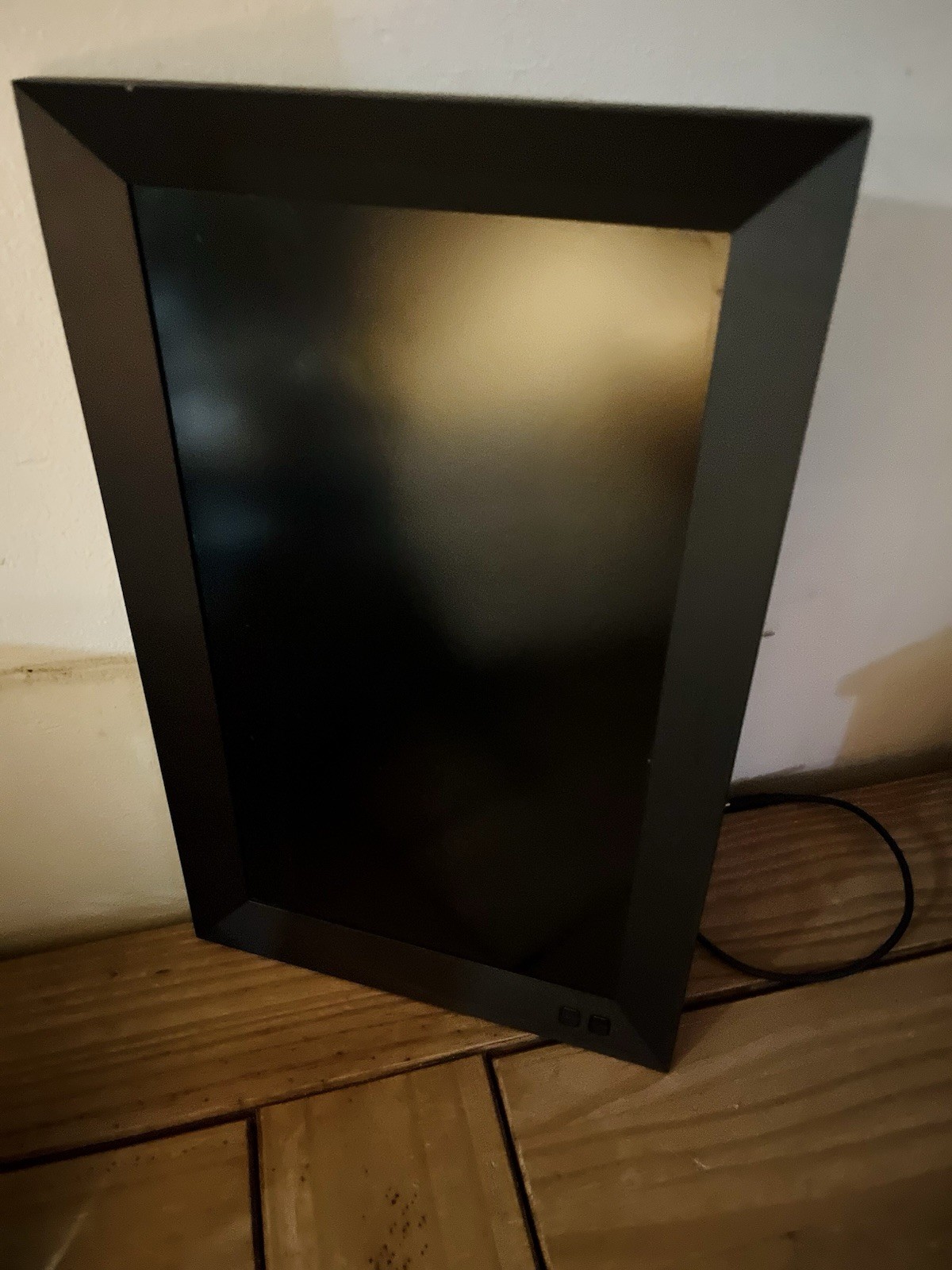 Nixplay HD Smart Photo Frame 10.1-inch Digital Frame Google/Alexa No-Remote