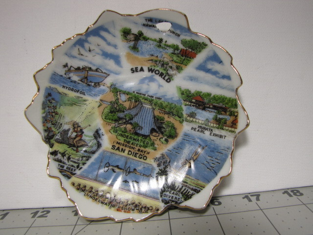 Vintage San Diego Sea World Souvenir Plate