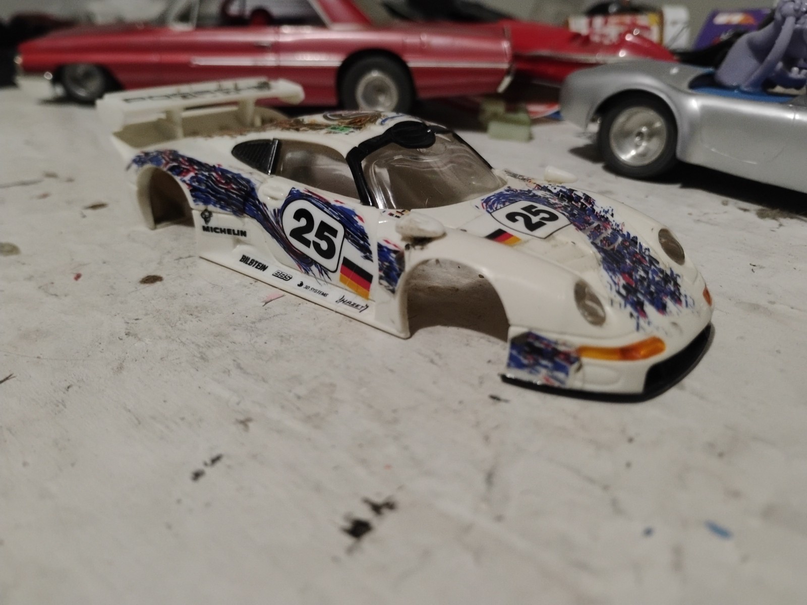 1/32 Porsche 911GTR body