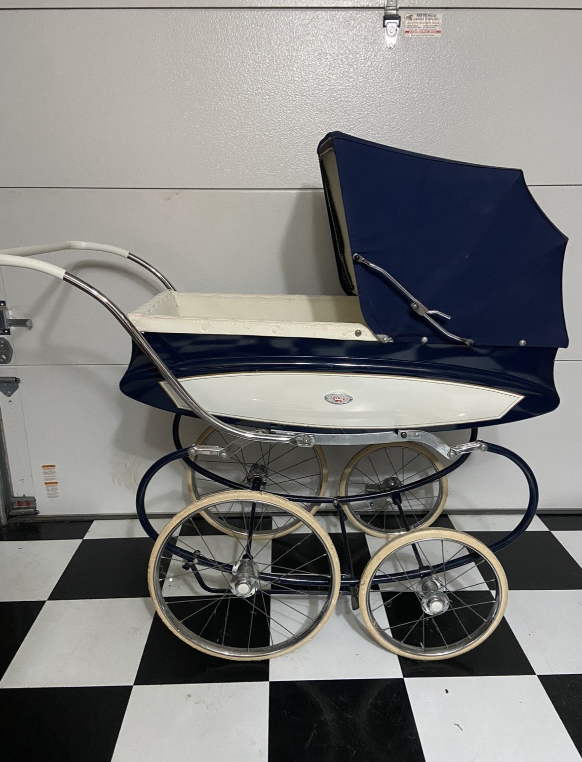 1950’s Vintage Pedigree Coach-Built Pram – Classic Navy & Cream Baby Carriage 