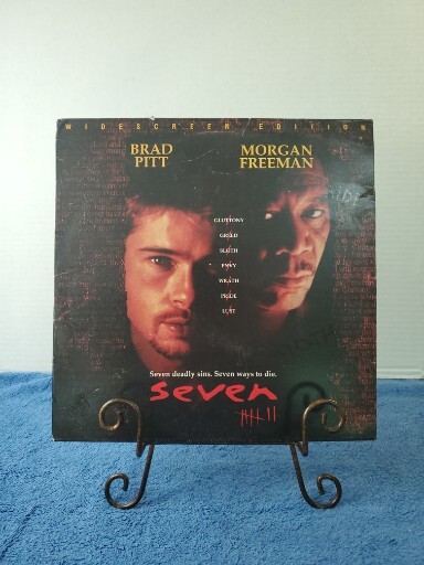 Seven 1995 LASERDISC LD Morgan Freeman Brad Pitt Kevin Spacey