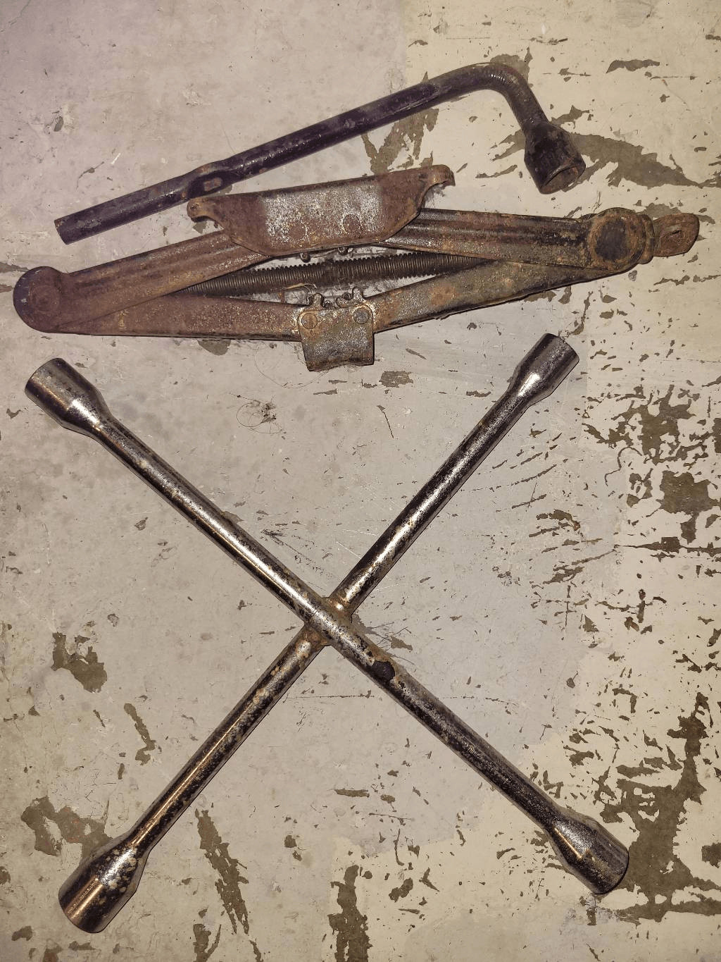 Car wheel  changing axle set