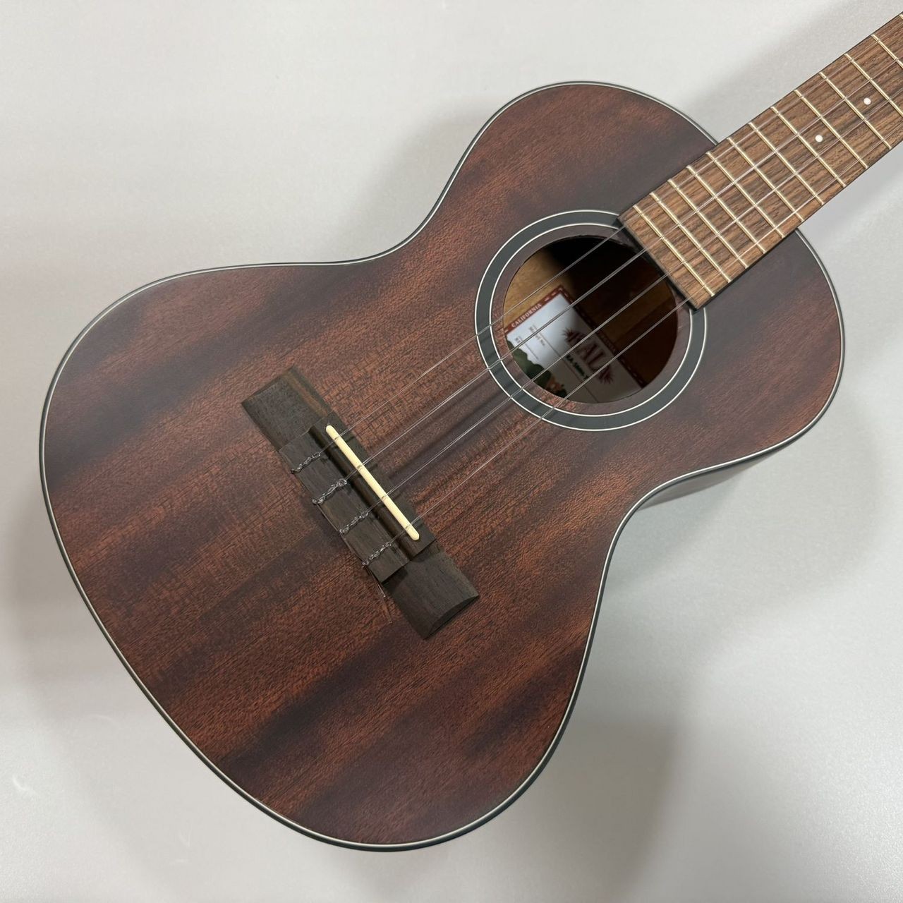 Kala Ka-Smh-T Tenor Ukulele Mahogany All Single Plate Satin Solid Series Safe de