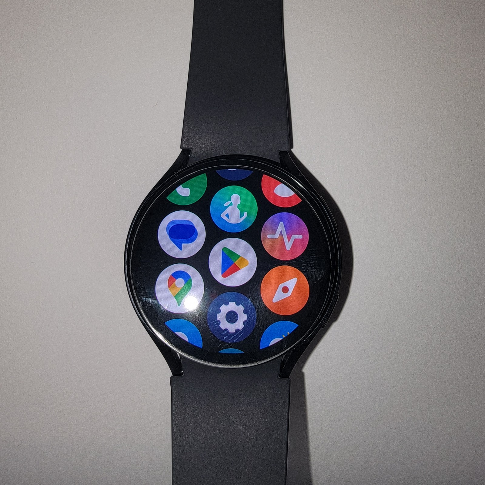 Samsung Galaxy Watch 6 Black Aluminum 44mm Bluetooth Wi-Fi Exc.Cond 