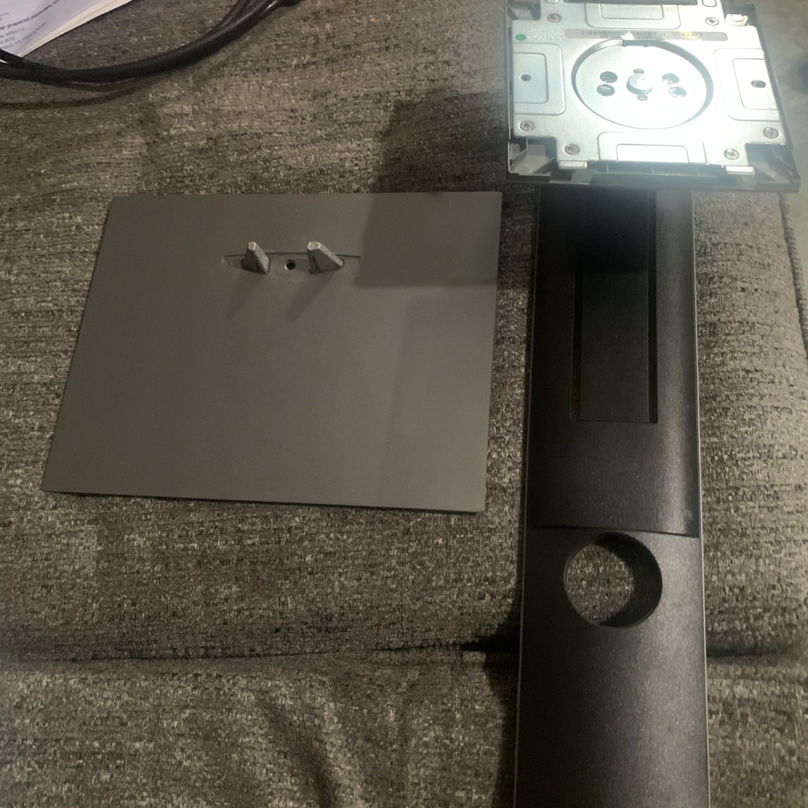 Dell MFS18  09C3CH Micro All in One Stand for 19''-27'' Monitor - Black/Silver