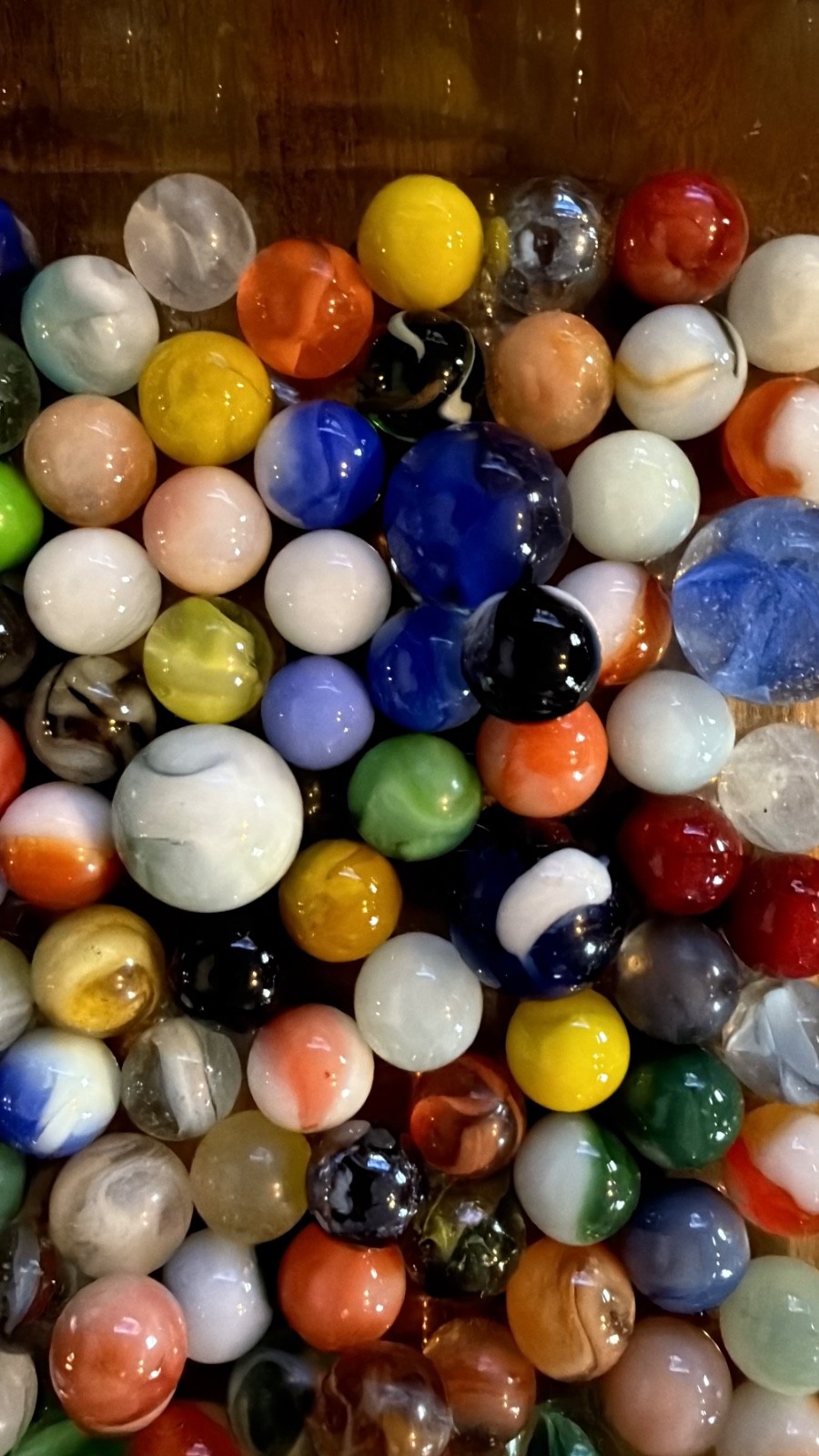 Vintage Marbles (Slags, Swirls, Cats Eyes, Bennies, Etc).Each lot varies Lot#113