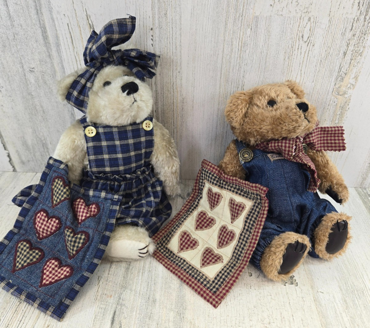 Boyds Bears Plush Delbert Quignapple & Camomille Quignapple Quilt Bears