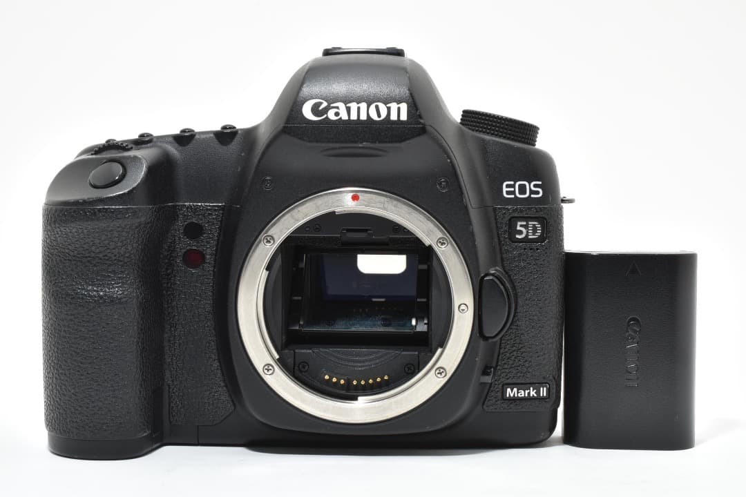 Canon EOS 5D Mark II Body Excellent Condition Smooth Autofocus SS675 #1269