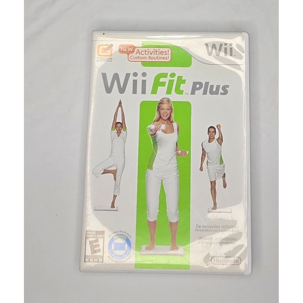 Nintendo Wii Fit Plus Game Complete with Case and Manual Exercise Fitness Gaming