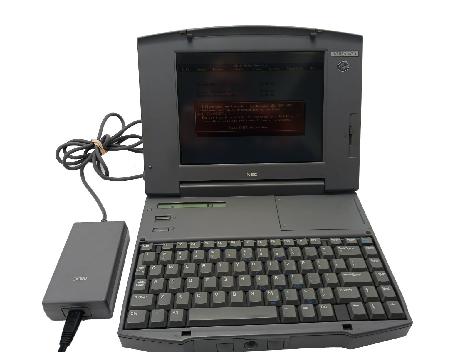 Vintage NEC Versa V/50 Notebook Computer with Power Adapter - READ DESCRIPTION