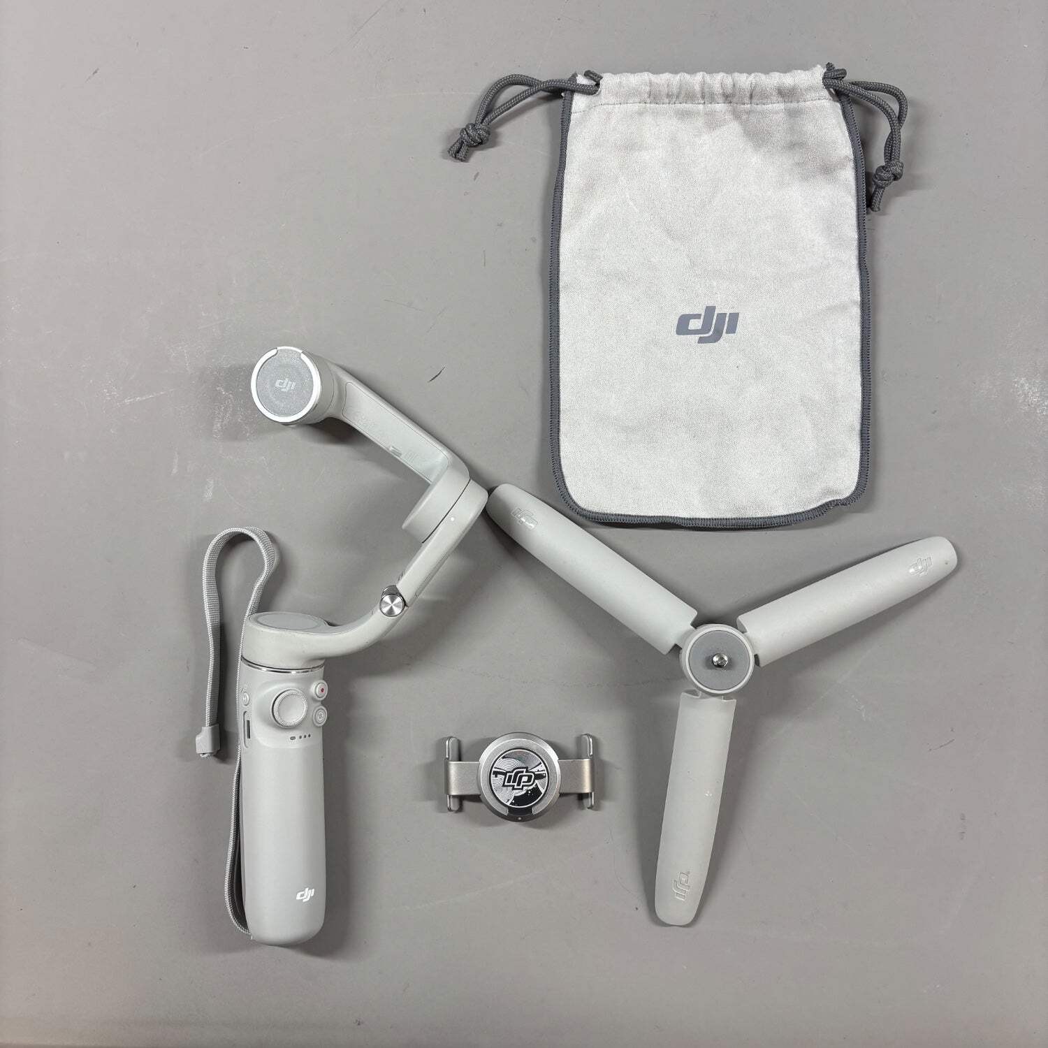 DJI Osmo Mobile 4 Smartphone Stabalizer