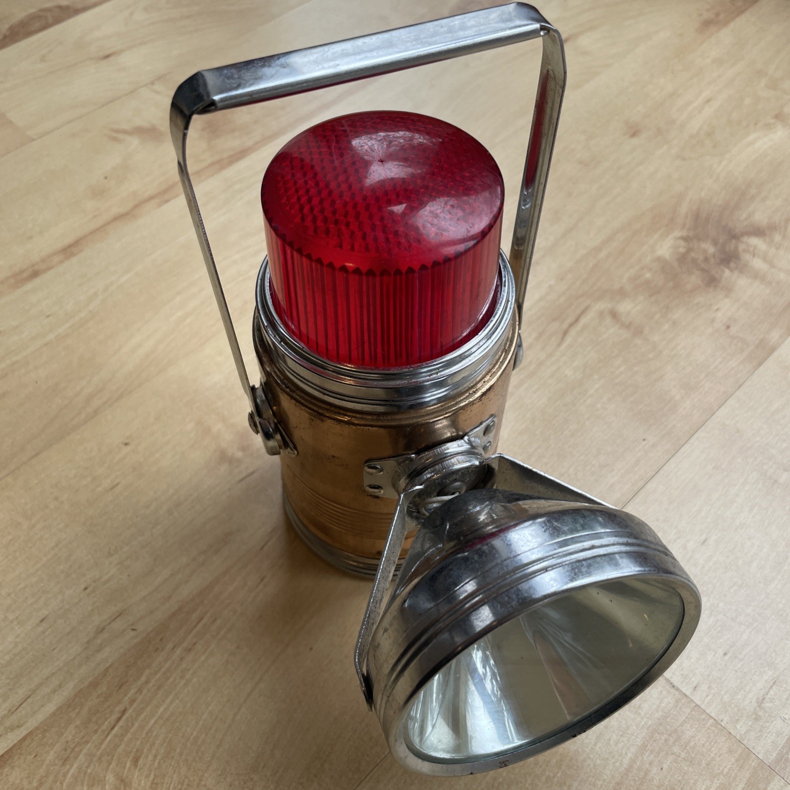 Pifco Gold vintage Stadium Twin Space Ray Torch Inspection Lantern Flash Light