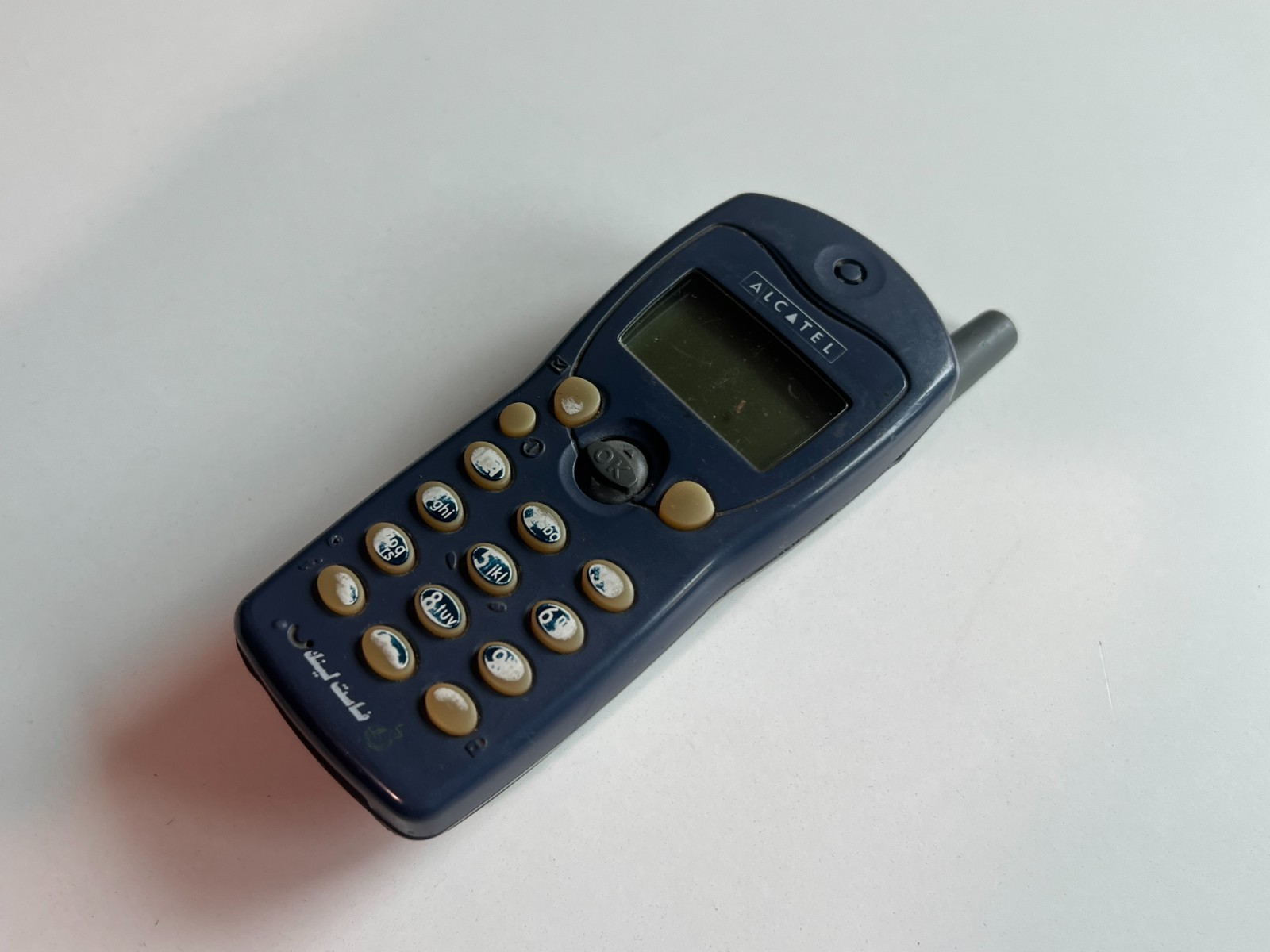 Alcatel BE4 Vintage cell phone Untested