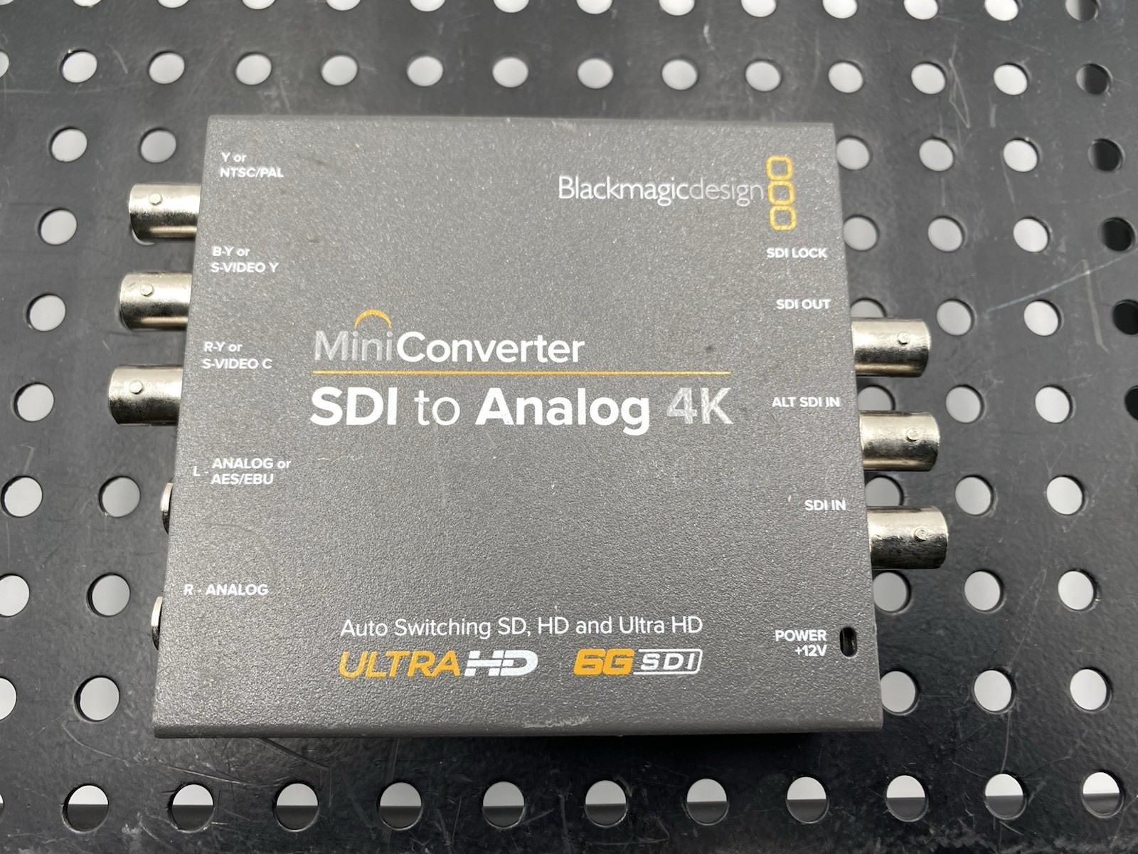 Blackmagic Design Mini Converter SDI to Analog 4K