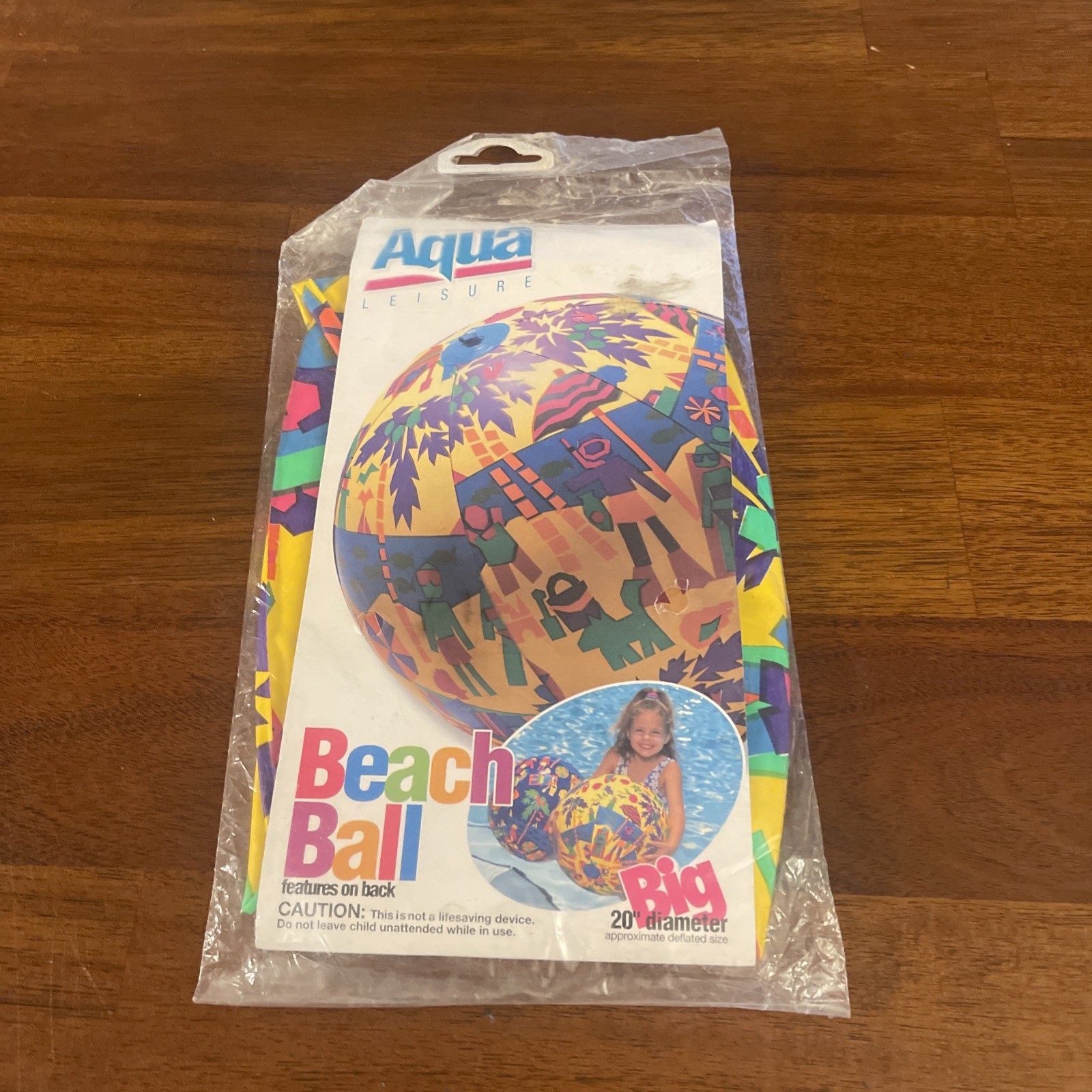 Aqua Leisure 20 Inch Beach Ball-Vintage. New In package. Sealed.