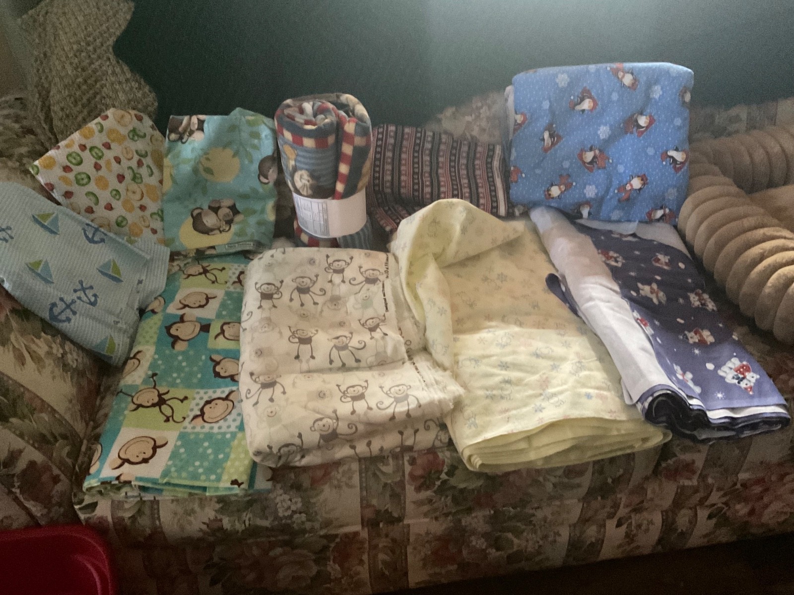 BP--A LOT OF FABRIC-Cotton/Flannel- Baby-Monkeys-SNOWMEN-CATS-PIQUINS