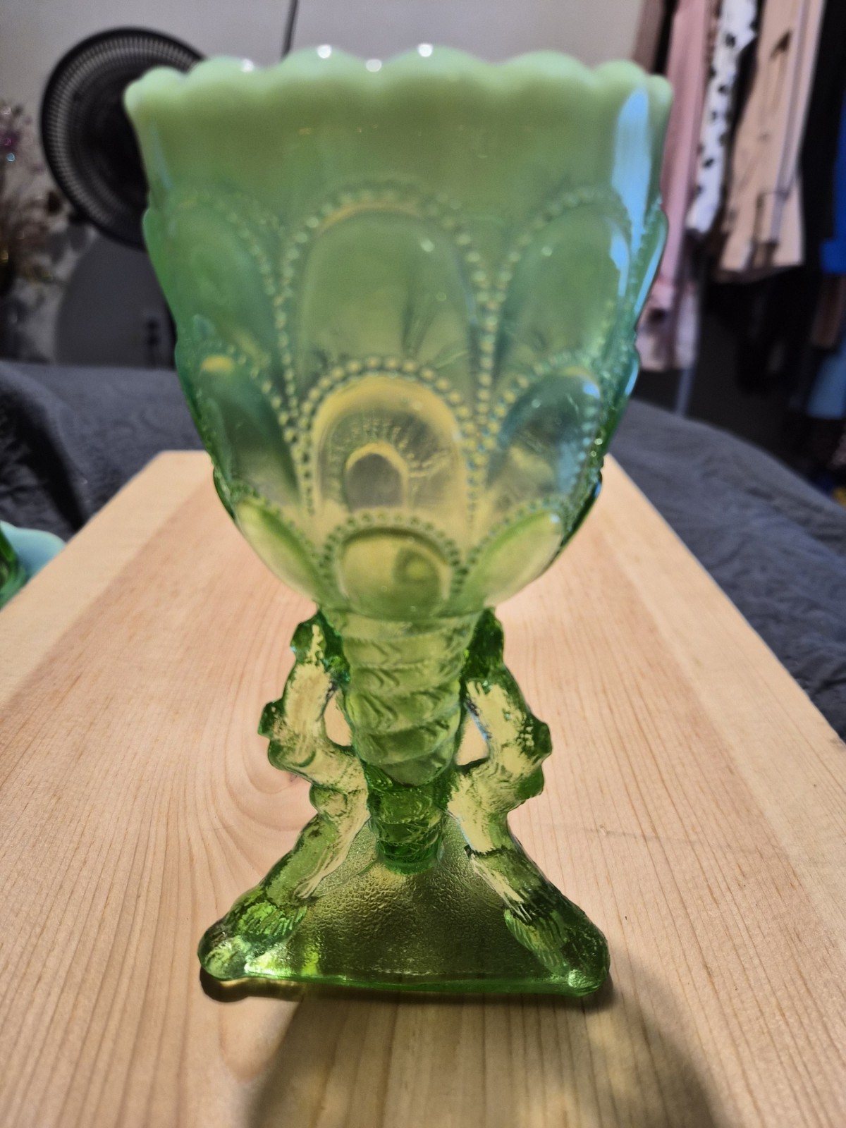 1903 Northwood Beads & Bark Green Opalescent Vase 1903 Glows