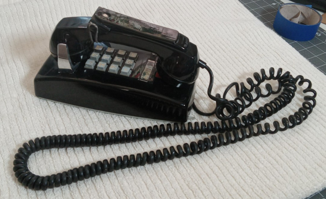 Vintage Western Electric Bell System Wall Phone Push Button Black 2555B