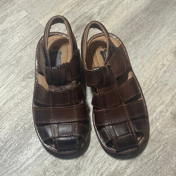 Boys leather sandals size 20 US fit 1.5