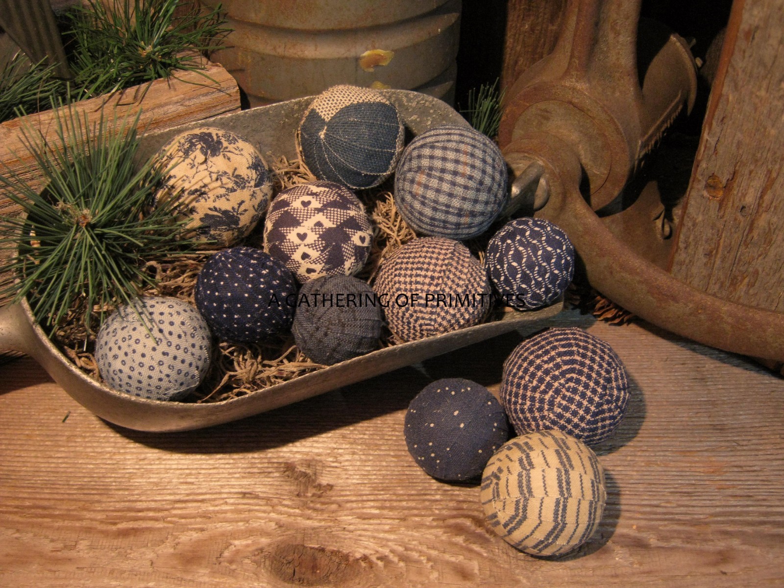 12 Primitive Handmade Navy Blue Rag Balls Bowl Filler Tuck Ornie NO Styrofoam