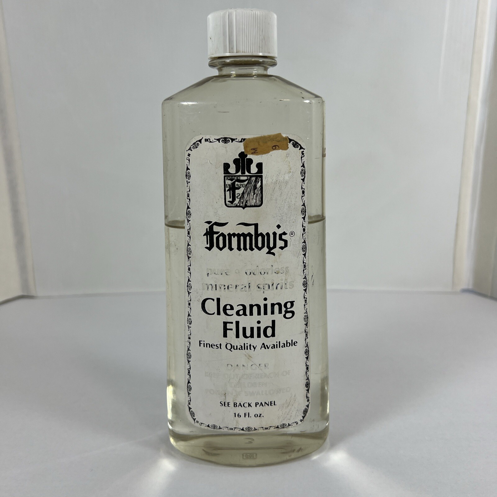 Formby’s Cleaning Fluid Mineral Spirits Oderless 16 Oz. 70% Full