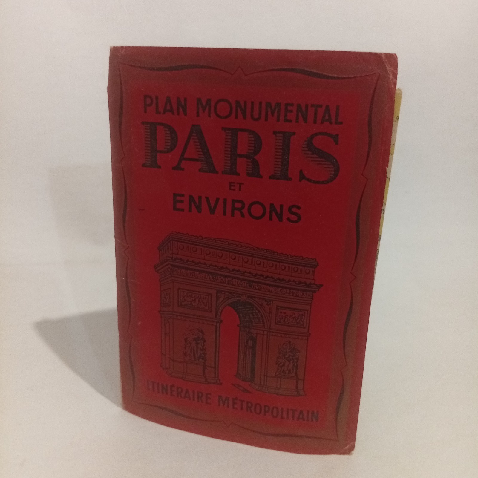 Monumental Plan and Surroundings Paris Travel Guide Versailles et Fontainebleau