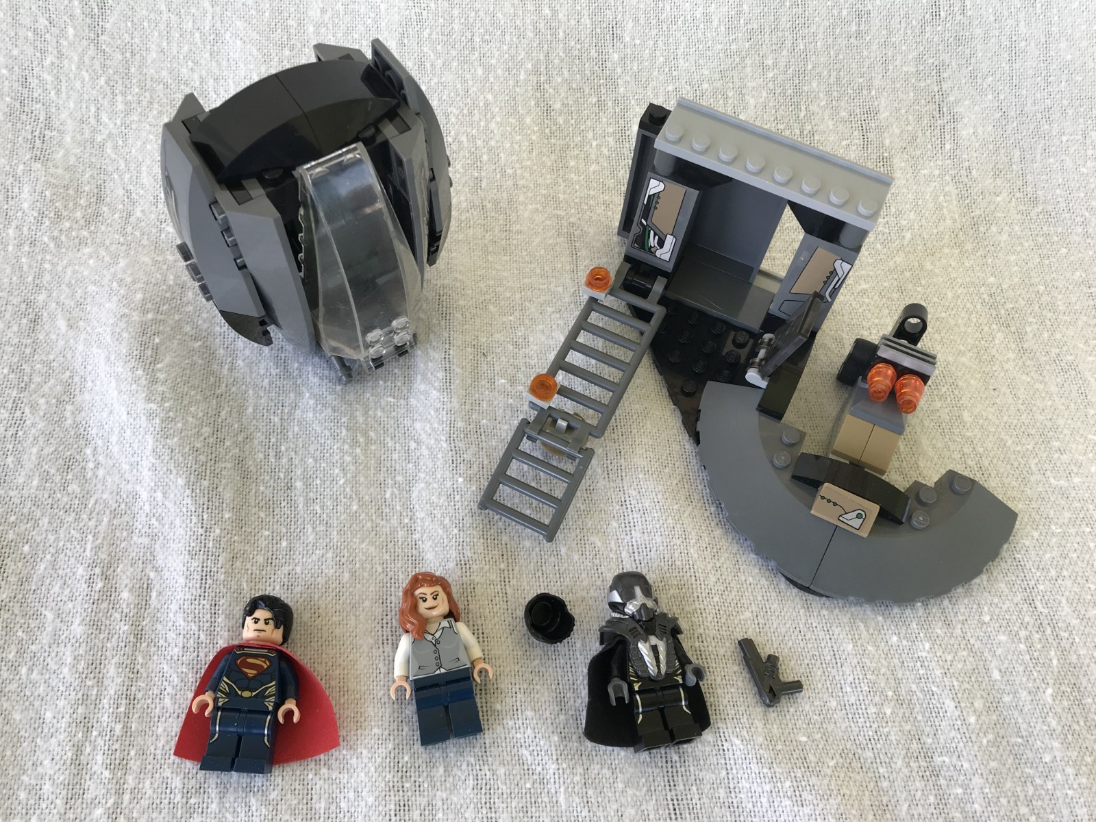 LEGO Super Heroes: Superman: Black Zero Escape (76009) Complete, no instructions