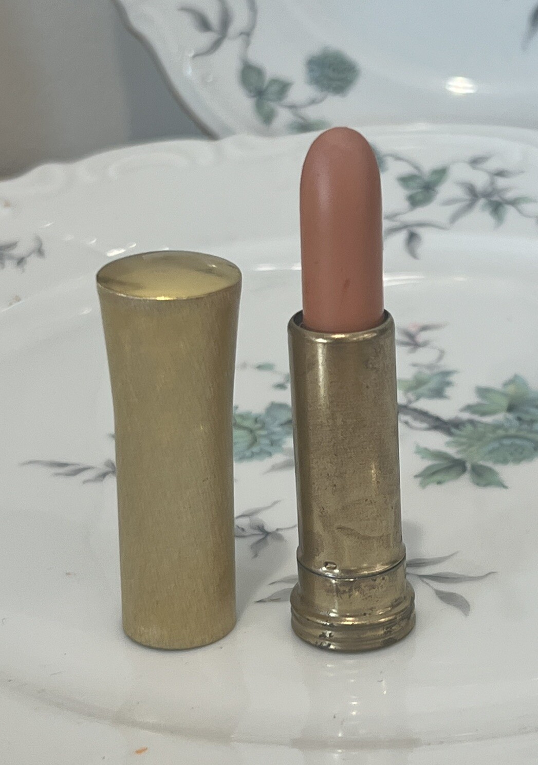 VINTAGE R.H. COSMETICS N.Y. COLLECTIBLE GOLD METAL TUBE LIPSTICK BRONZE NEW