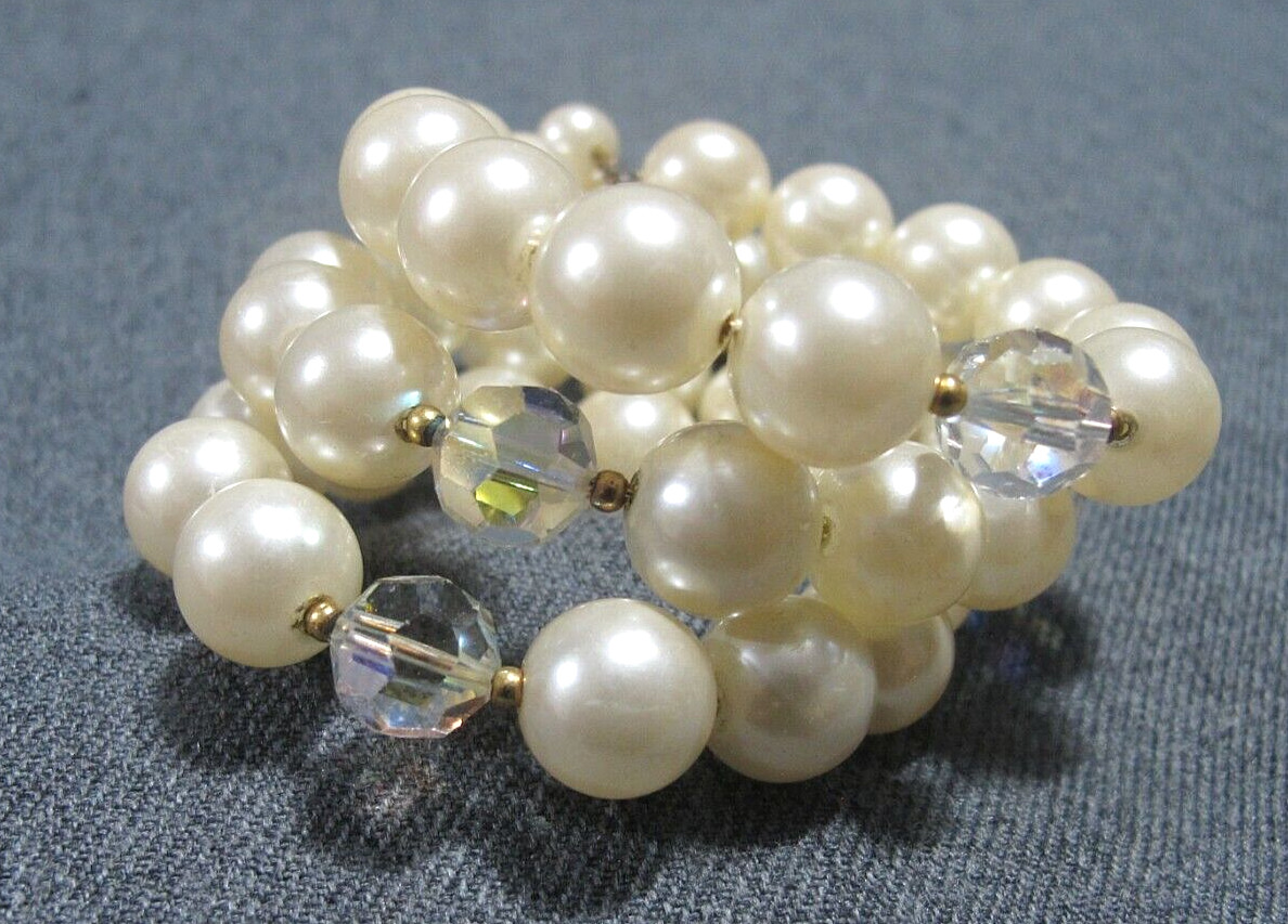 Vintage AB faceted crystals faux pearls wire beads wrap bracelet with a dangle