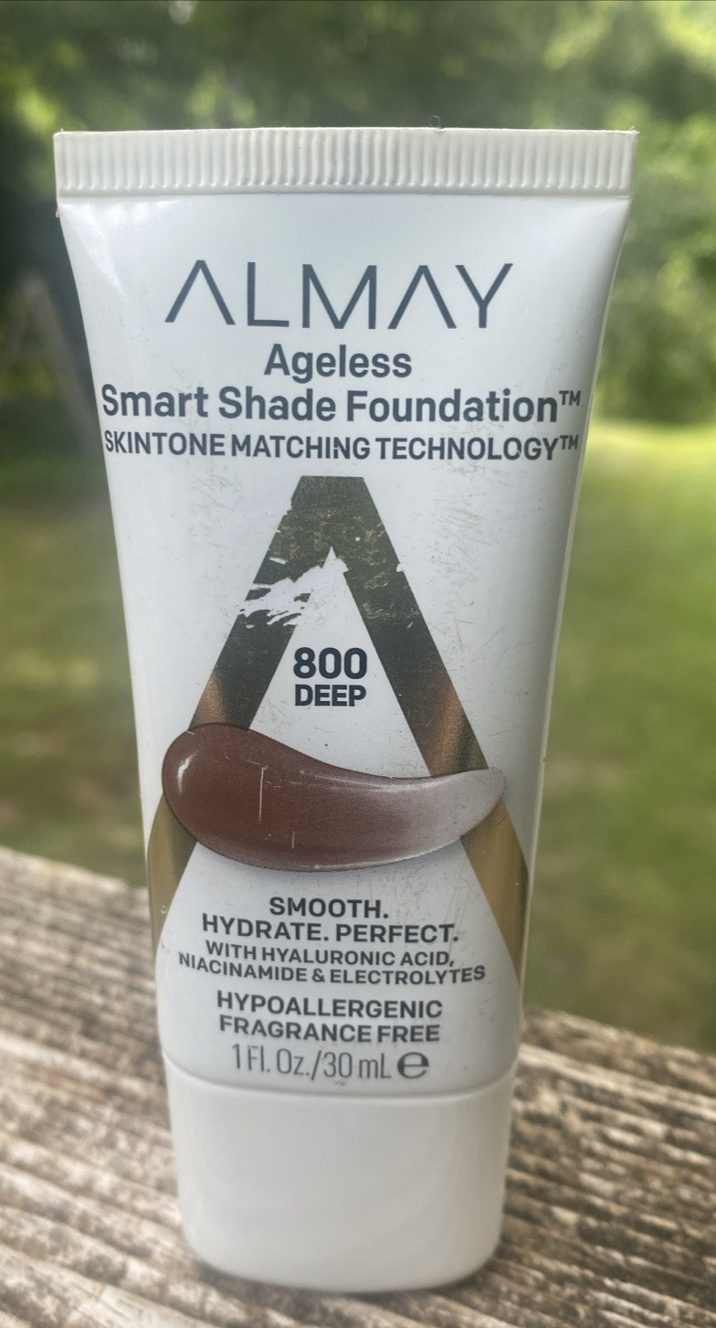 Almay Ageless Smart Shade Liquid Foundation Makeup 800 Deep 1 fl oz