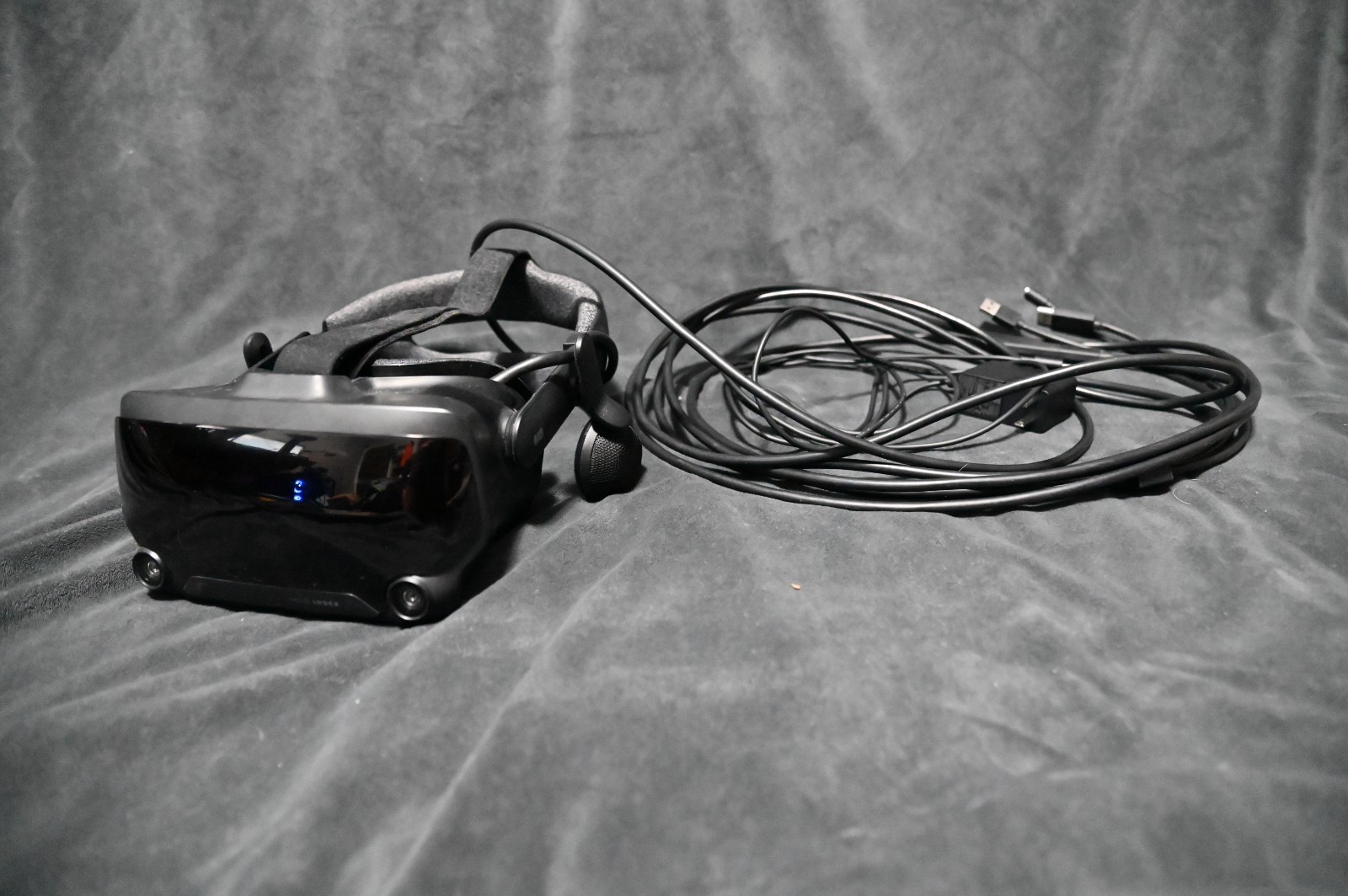 VALVE INDEX VR Virtual Reality HEADSET ONLY With Cables- Tested And Working