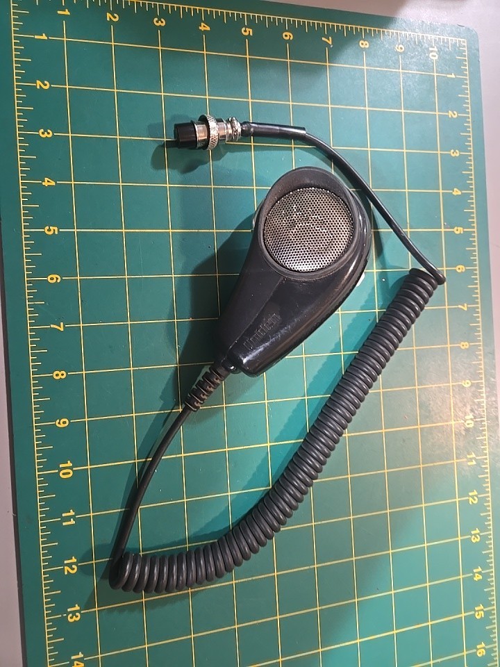 UNIDEN BMKG0676001 6PIN PISTOL GRIP MICROPHONE FOR BEARCAT BC680 CB RADIOS