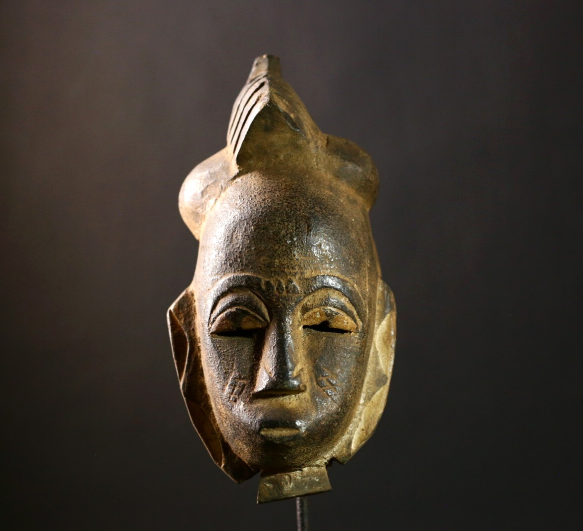 African Wooden Mask Hand Carved Wood Wall Art Sculpture-5647