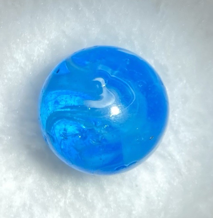 Vintage Peltier Aqua Blue Slag Marble Near Mint 5/8”