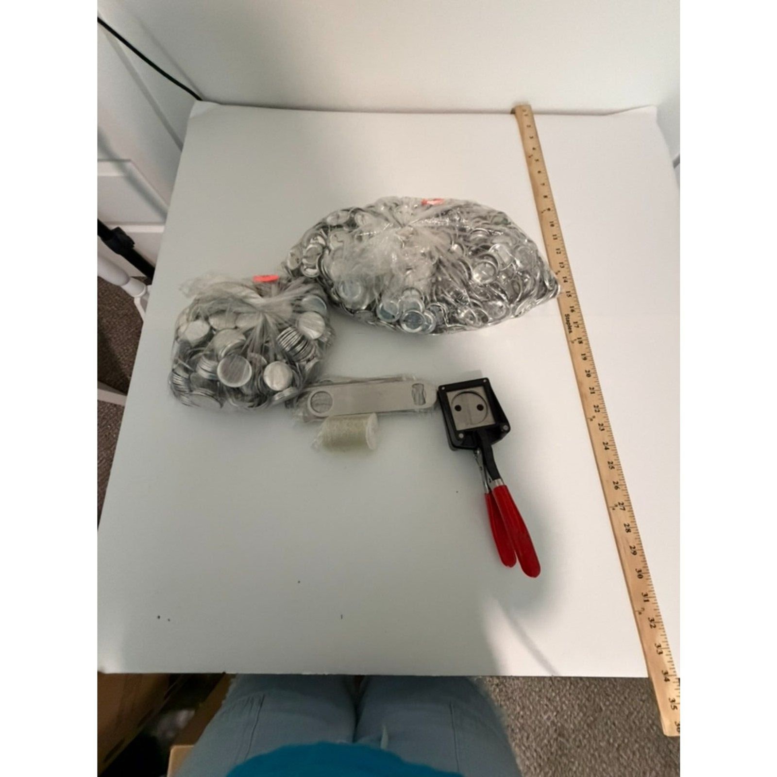 hand button making kit with 200 vevor button supplies