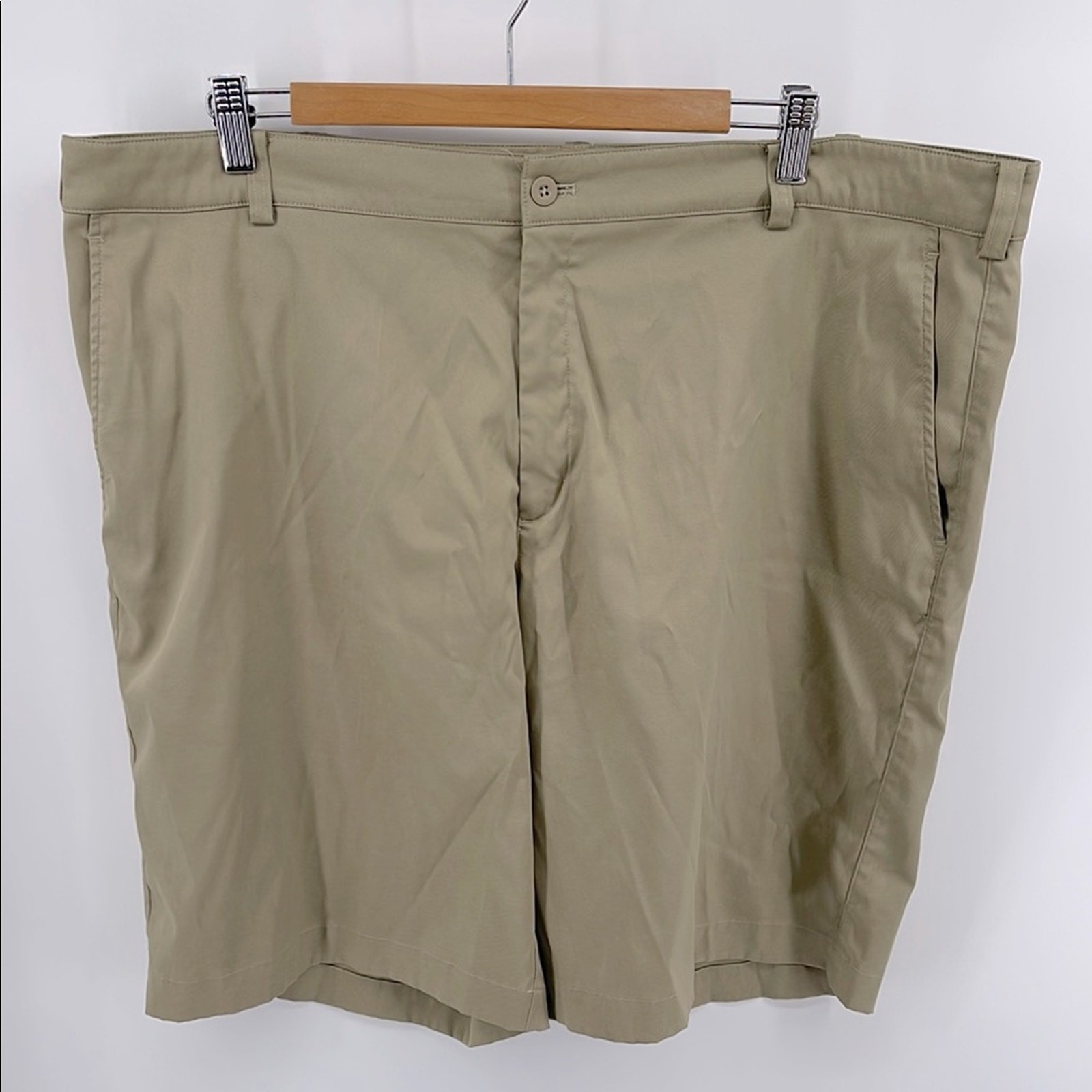 Nike Golf Dri-Fit tour performance flat front  athletic Tan Shorts sz 42