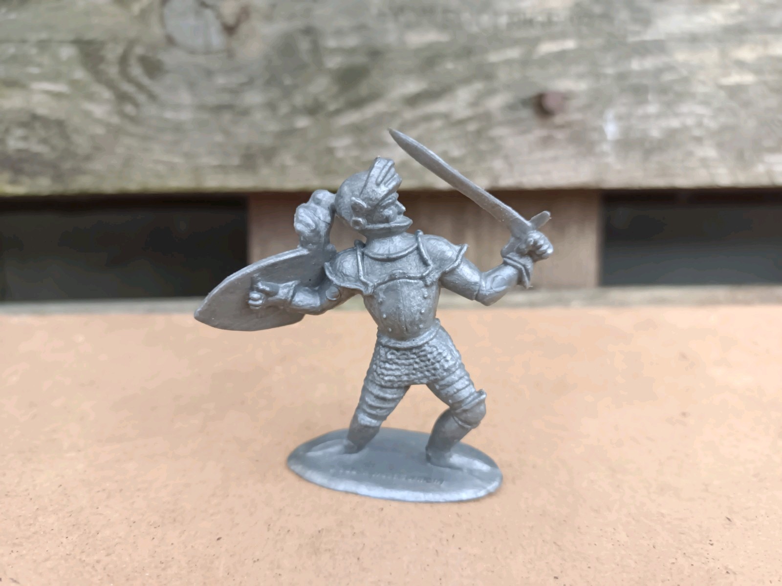  Medieval soldier Middle Ages Charbens Crescent Cherilea 