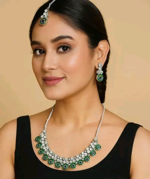 Kundan Designer Necklace With Earrings Jewellery For Fashionable Mangtikka Wear