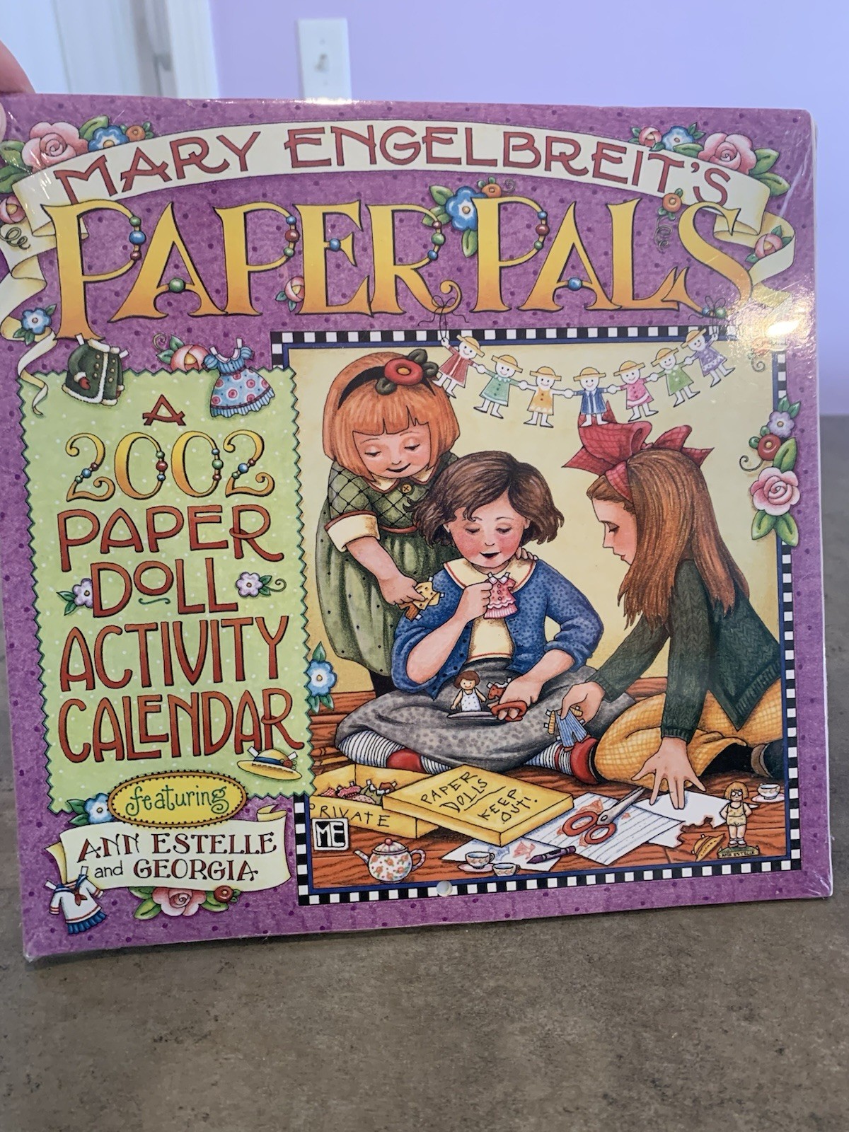 Mary Englebreit’s Vintage PAPER PALS - A 2002 Paper Doll Activity Calendar NOS 