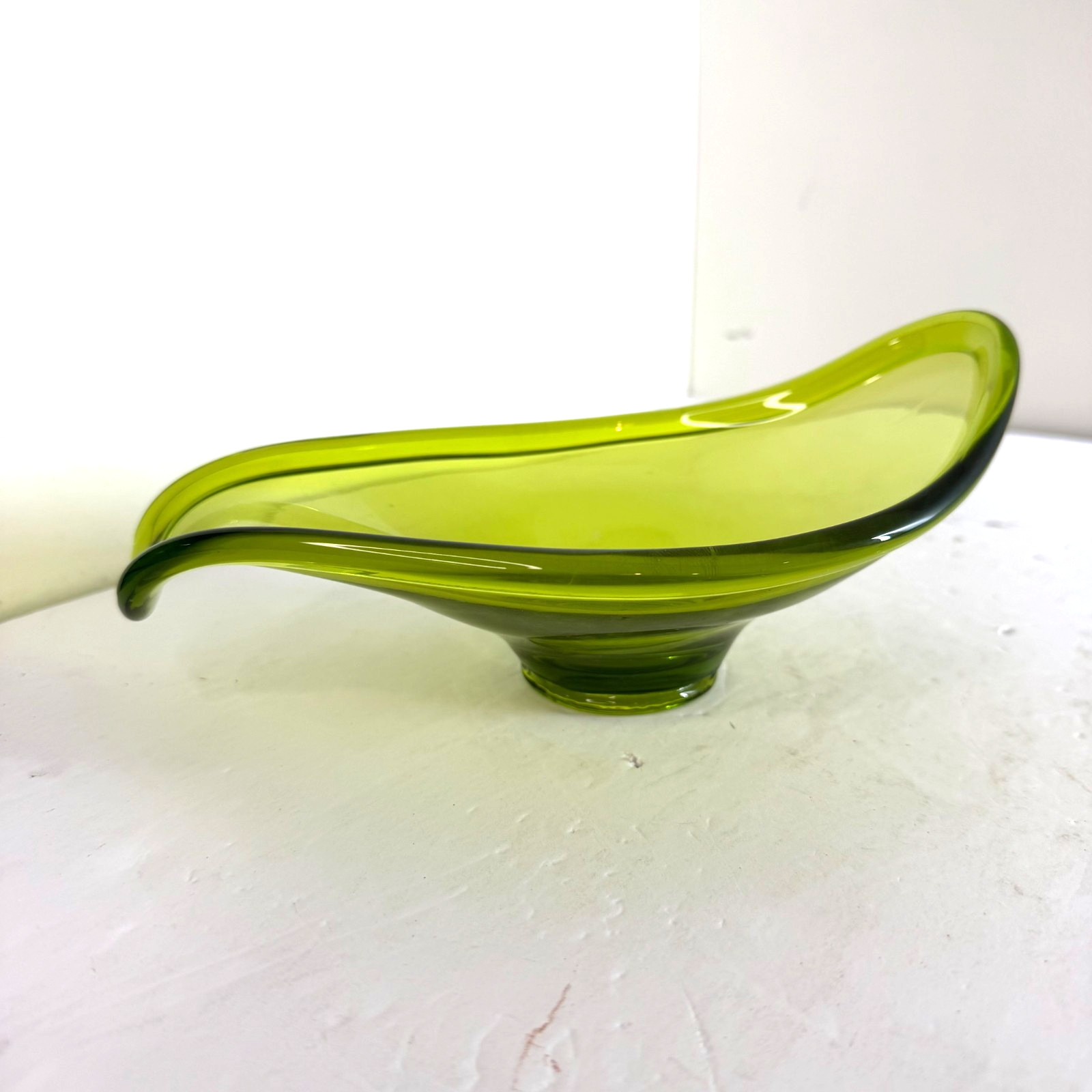 Vintage Mid Century Modern Olive Green Art Glass Freeform Pedestal Bowl Retro