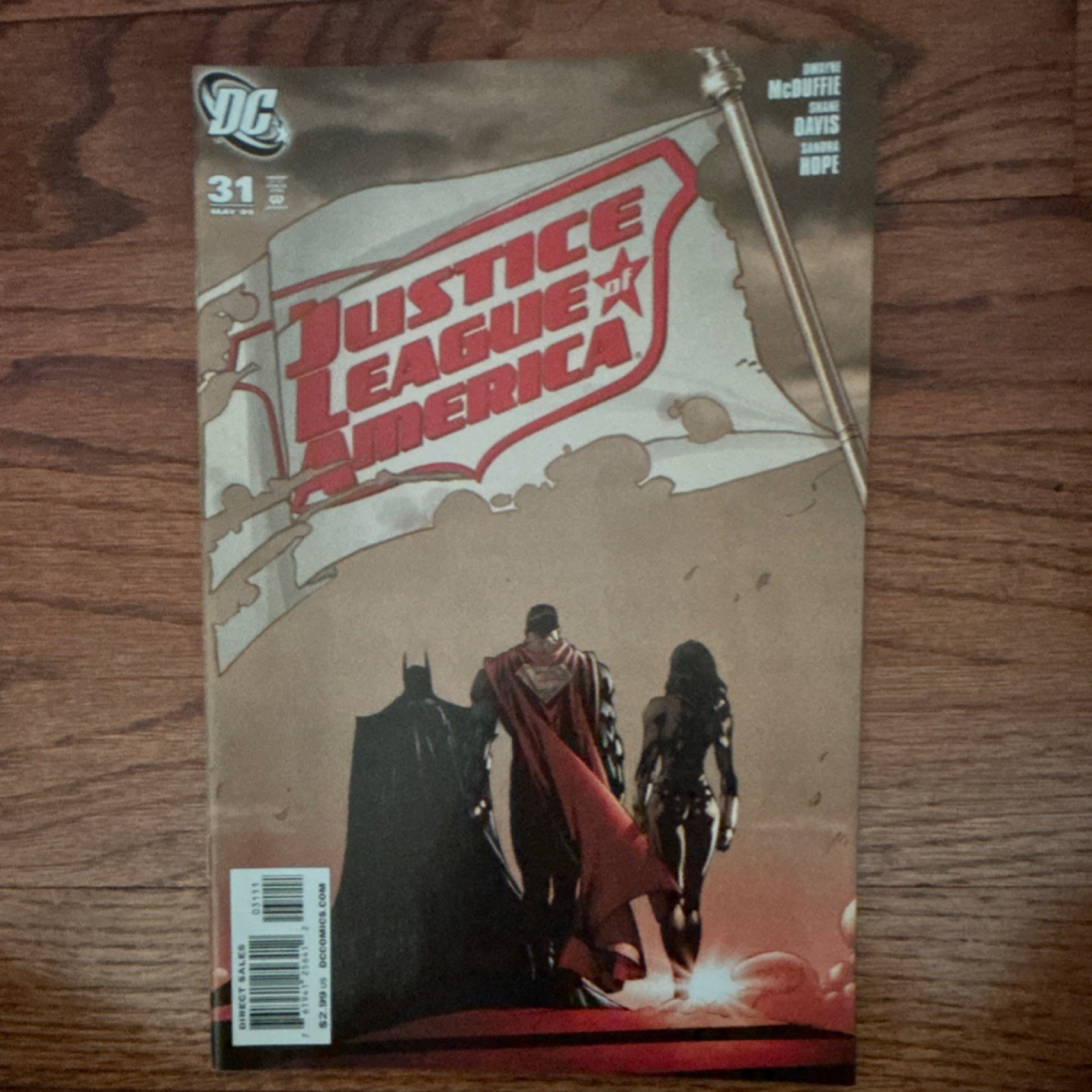 DC Comics Justice League of America #31 Batman Superman Wonder Woman 2009