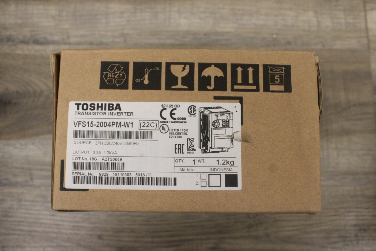 Toshiba Inverter VFS15-2004PM-W1 3.3A 230V 0.5HP S15 ASD