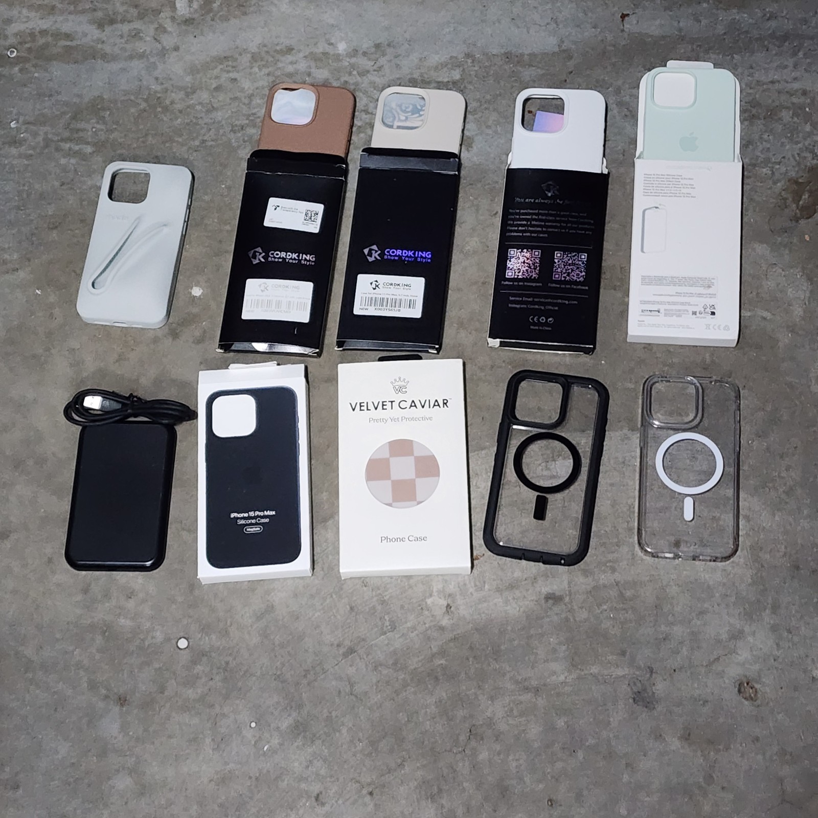 iPhone 15 Pro Max Case bundle