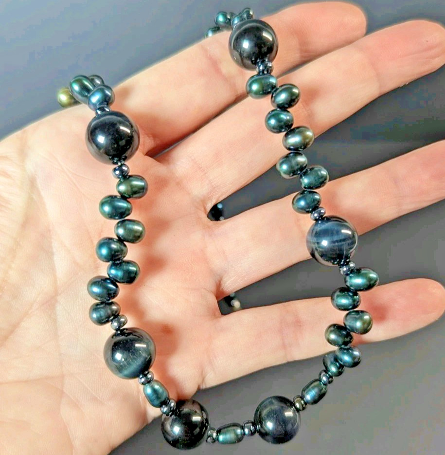 Women's Dark Blue Tigers Eye & Black Pearl Magnetic Beaded 20" Necklace 