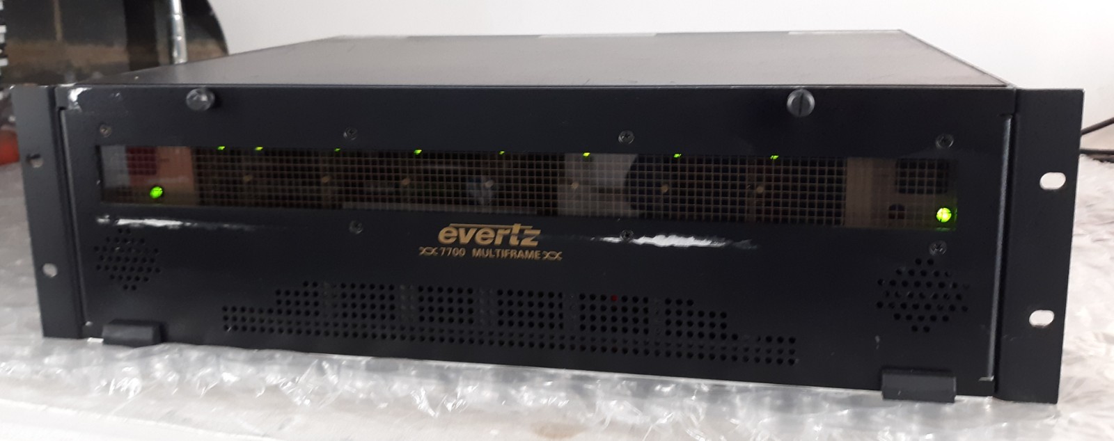 Evertz 7700FR-C MultiFrame w/ 7x 7743DLY-HD + 1x 7700FC Cards + 2x Cords*TESTED*