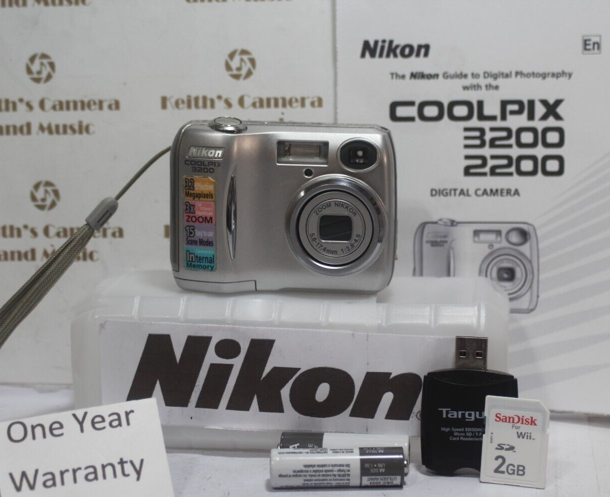 1yr Warranty Nikon Coolpix 3200 3.2MP Digital Camera + SD Card + EVERYTHING!