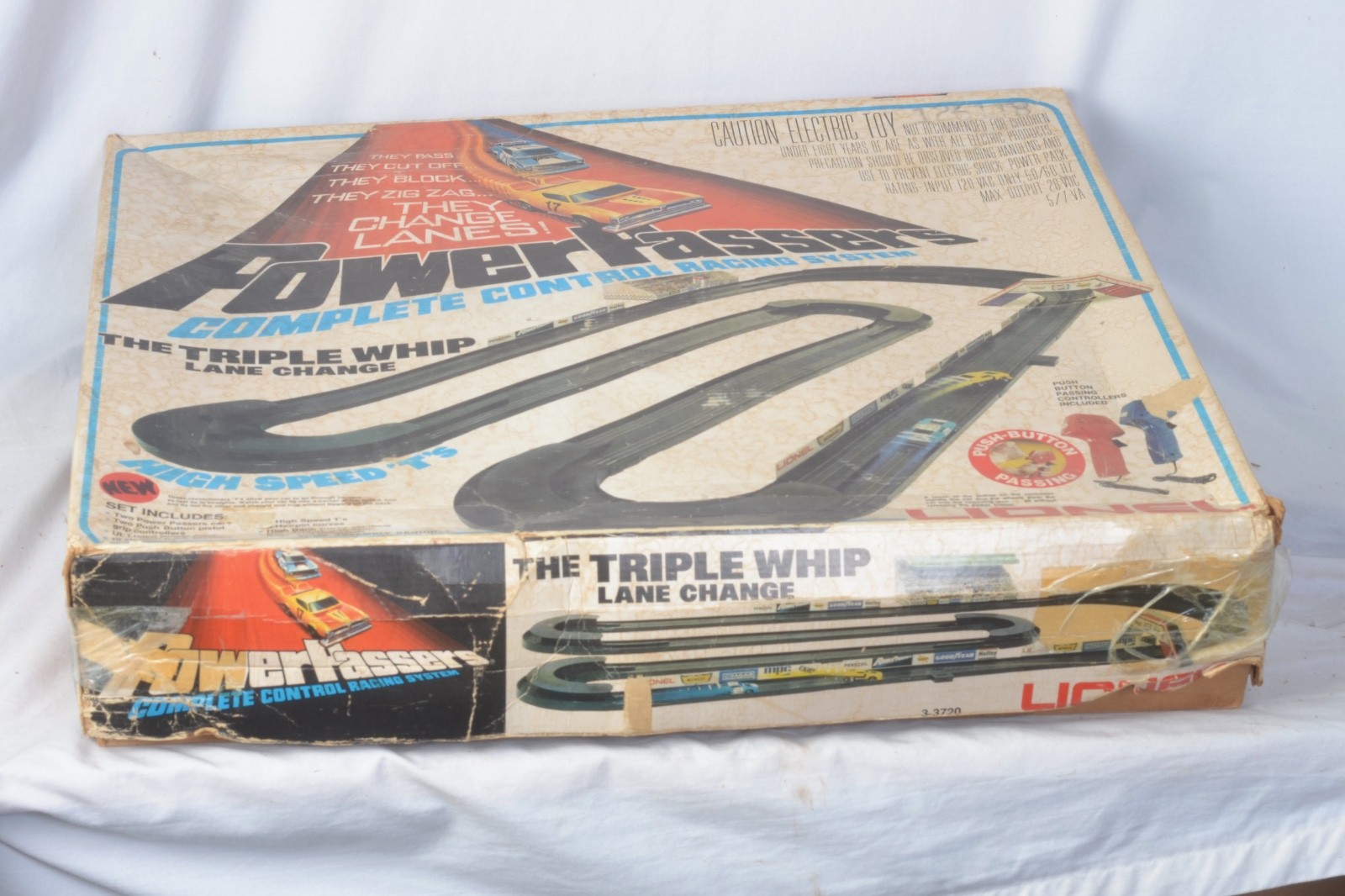 Lionel Power Passers Racing System Slot Race Track Set in Box Cars Vintage as is